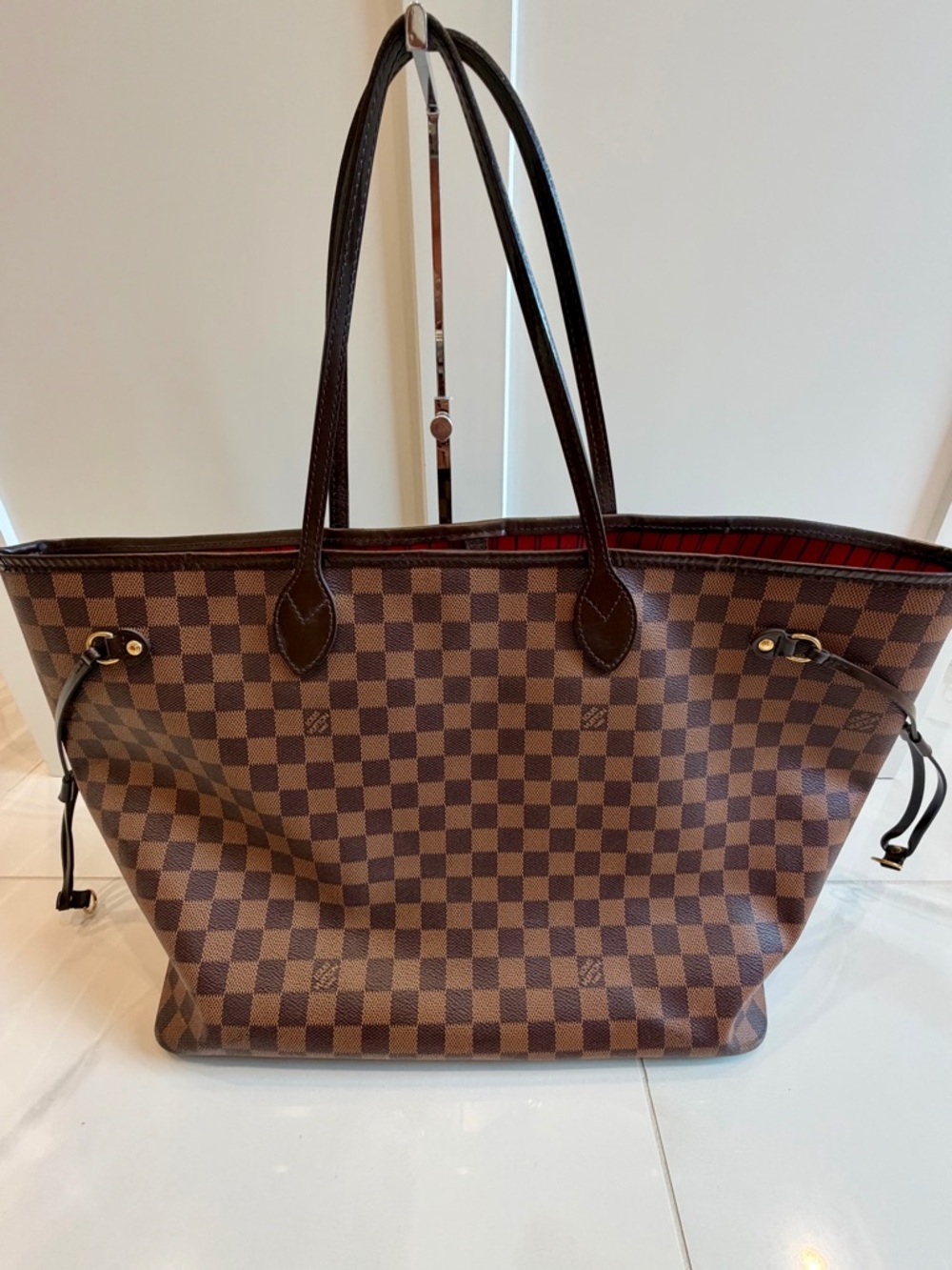 LOUIS VUITTON NEVERFULL GM WITH POUCH- DARK CHOCOLATE, EXCELLENT CONDITION - Picture 3 of 16